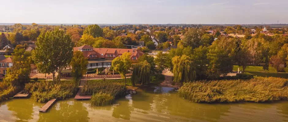 Duna part - Stg - a Mrtoni Csrda ajnlsval