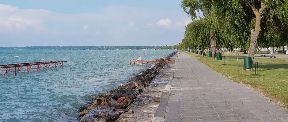 Szabadstrand - a Napsug�r Resort aj�nl�s�val