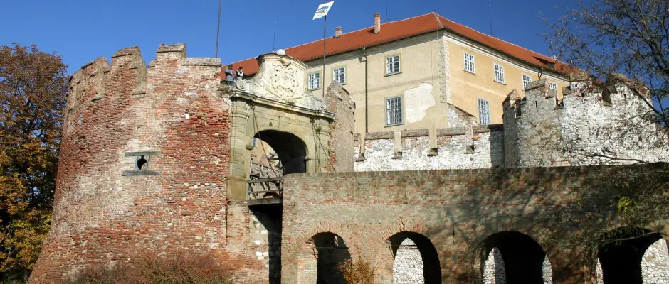 Siklósi vár - a Harkányi Psoriasis Centrum ajánlásával