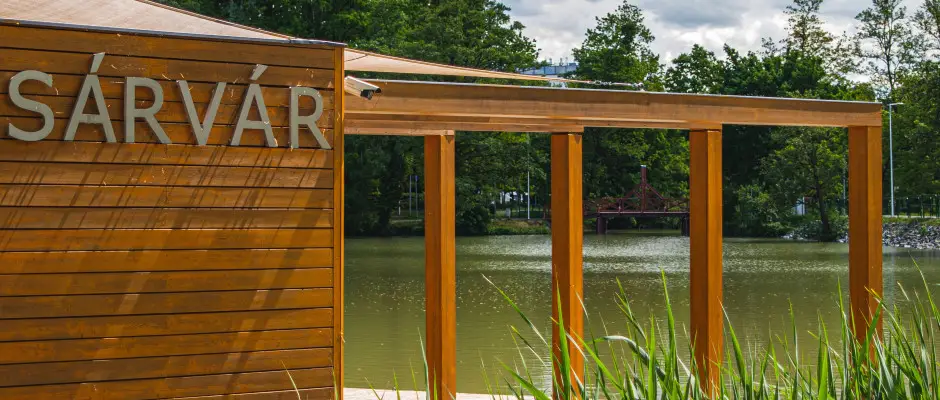 Csnakz-T Srvr - a R31 Residence ajnlsval