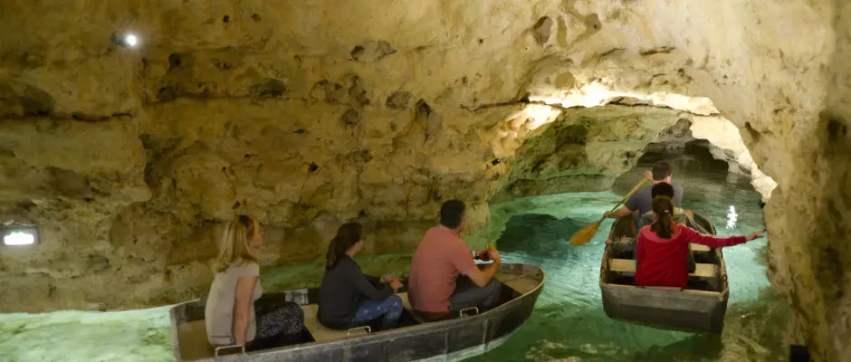 Tapolcai tavasbarlang - a Hunguest Hotel Pelion ajnlsval