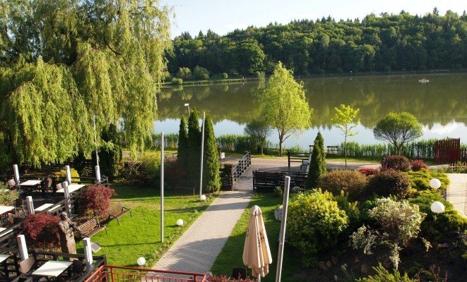 Kert - a Tó Wellness Hotel ajánlásával