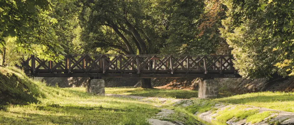 Szentendre patak part - a Vrosi Vendghz Szentendre ajnlsval