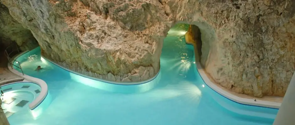 Barlangfrd - a Zenit Panzi ajnlsval