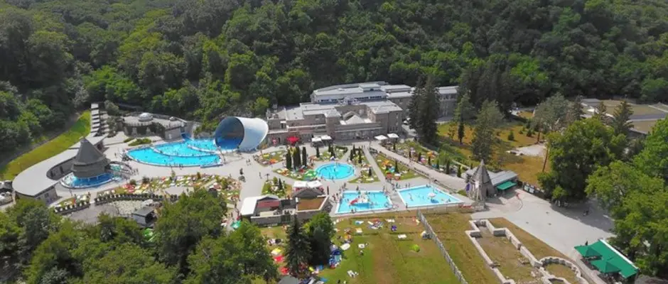 Barlangfrd - a Zenit Panzi ajnlsval