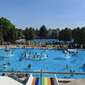  Komárom - Tavaszi áreső (min. 2 éj)