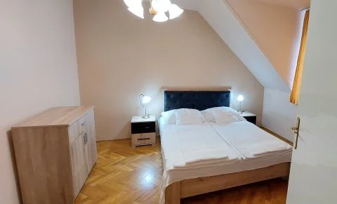 Thermál Apartmanház Komárom - Pünkösd