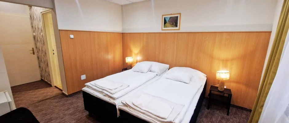 Therm�l Apartmanh�z Kom�rom