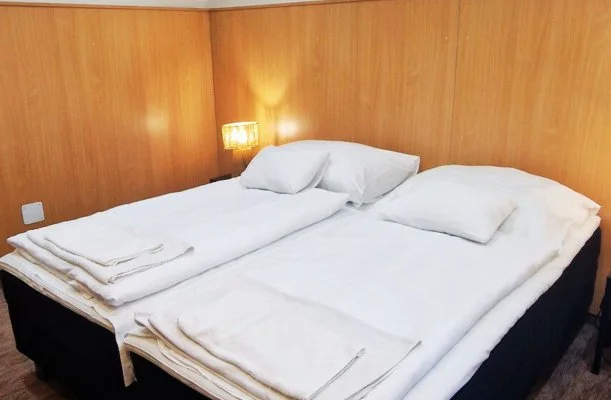 Therm�l Apartmanh�z Kom�rom