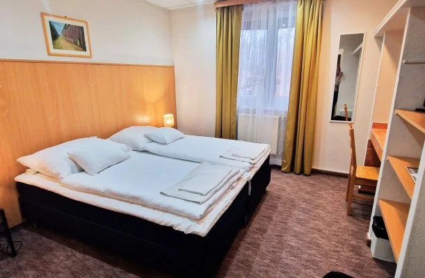 Therm�l Apartmanh�z Kom�rom