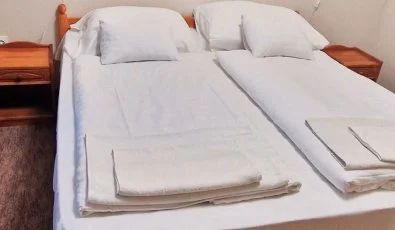 Therm�l Apartmanh�z Kom�rom