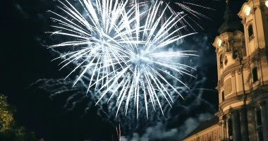 Szilveszter (min. 3 j)