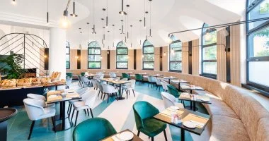 �vind�t� Sz�ll�svad�szat Balatonalm�din (min. 2 �j)