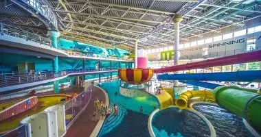 Fergeteges csobbanás fürdőbelépővel(1 éjtől)