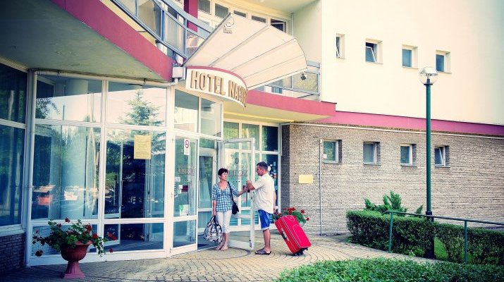 debrecen és környéke térkép Hunguest Hotel Nagyerdő Debrecen: Akciók, wellness szállás Debrecen debrecen és környéke térkép