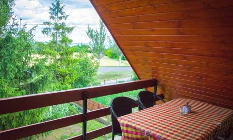 Huszár Vendégház Örvényes - Pünkösd