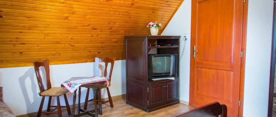 Huszr Vendghz rvnyes