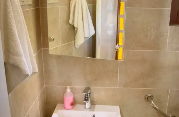 Huszár Vendégház Örvényes