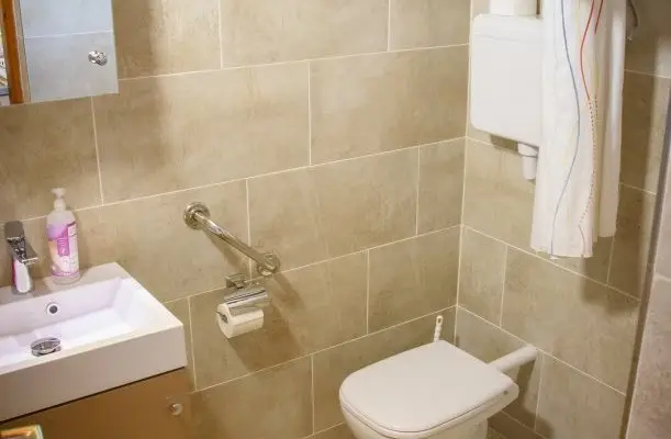 Huszár Vendégház Örvényes