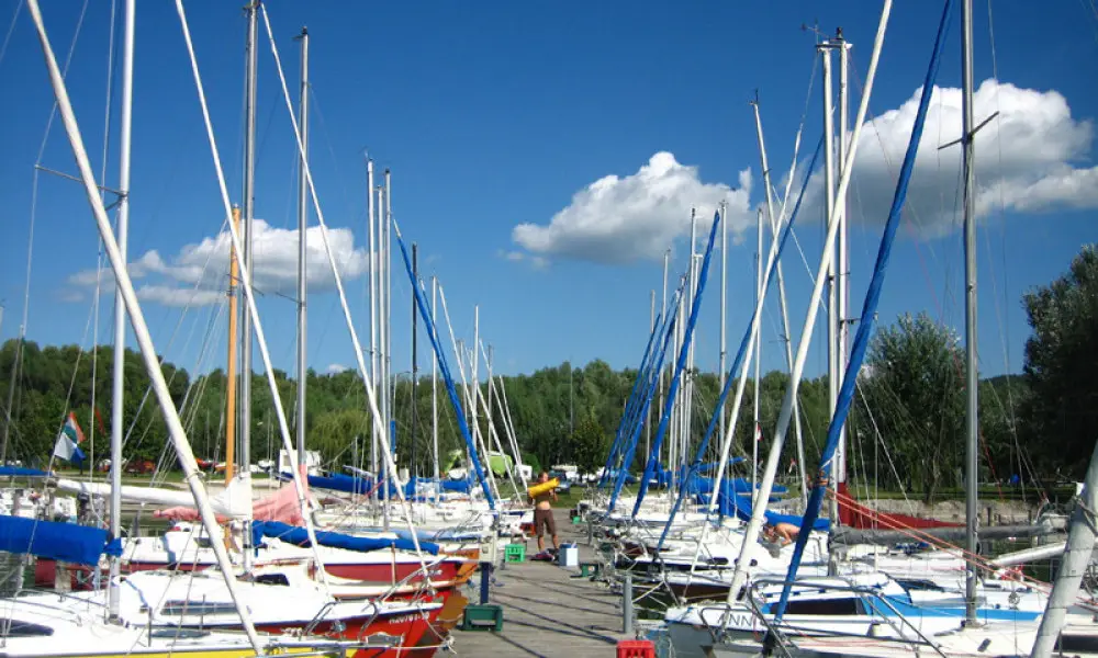 Balatonaliga