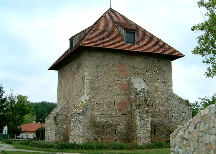 Szabadbattyn