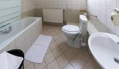 Zsanett Hotel Balatonkeresztr