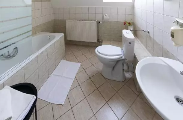 Zsanett Hotel Balatonkereszt�r