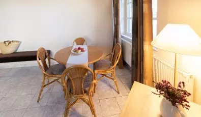 Zsanett Hotel Balatonkeresztr