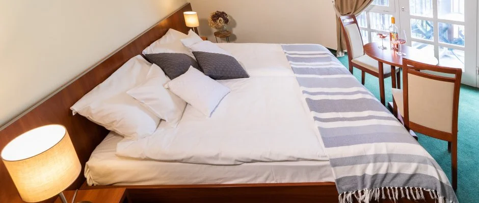 Zsanett Hotel Balatonkeresztr