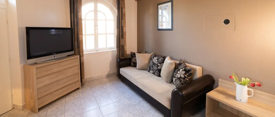 Zsanett Hotel Balatonkeresztr