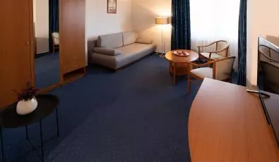 Zsanett Hotel Balatonkeresztr