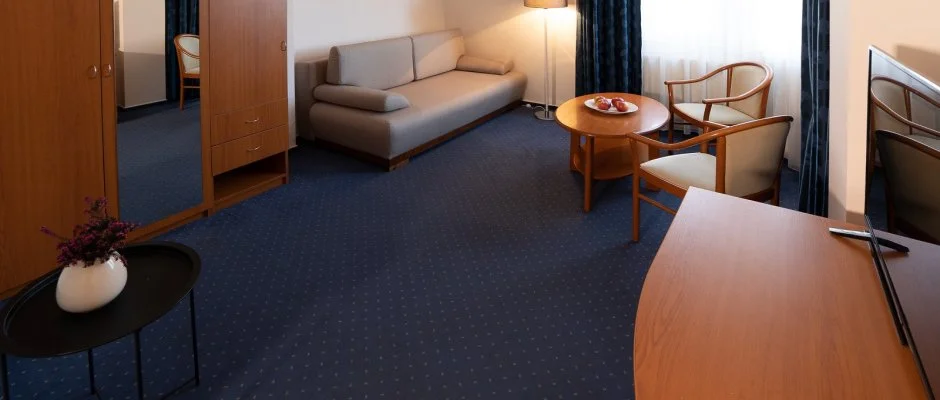 Zsanett Hotel Balatonkeresztr