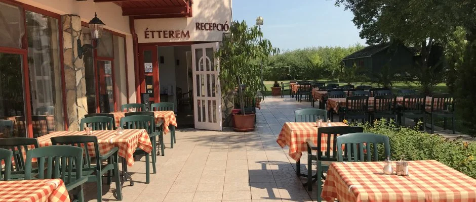 Zsanett Hotel Balatonkeresztr