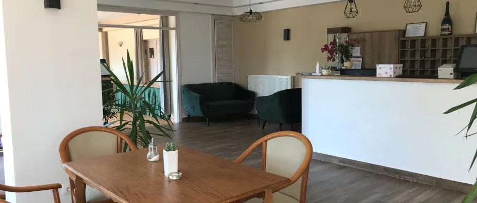 Zsanett Hotel Balatonkeresztr