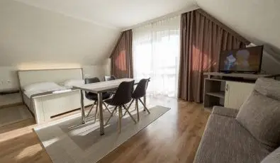 Jrja Panzi Hajdszoboszl