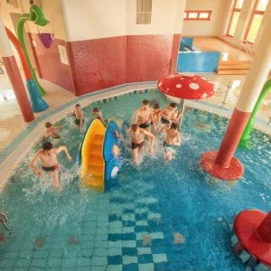  Celldömölk - Pihenés a Vulkán Fürdő Resort mobilházaiban - félpanzióval, fürdőhasználattal (min. 2 éj)