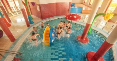 Pihens a Vulkn Frd Resort mobilhzaiban - flpanzival, frdhasznlattal (min. 2 j)