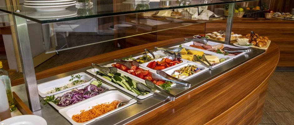 Vulkn Wellness Hotel s Kemping Celldmlk