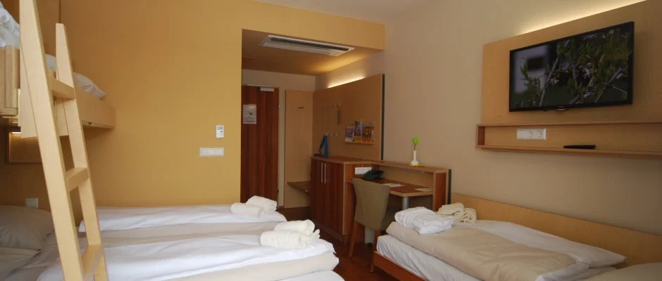Vulkn Wellness Hotel s Kemping Celldmlk