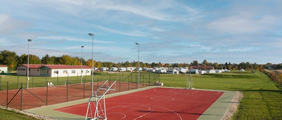 Vulkn Wellness Hotel s Kemping Celldmlk