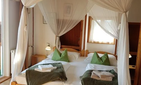 Kaktusz Villa Hévíz - Termálfürdő belépős előszezoni ajánlat