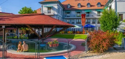 Hotel Kamilla Balmaz�jv�ros