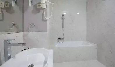 Krolyi Kastly Hotel & Restaurant Fehrvrcsurg