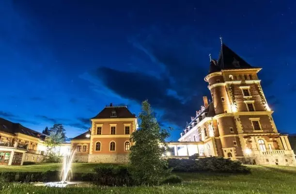Kastélyhotel Sasvár Parádsasvár Kastélyhotel Sasvár Parádsasvár