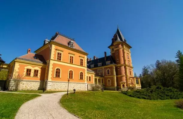 Kastélyhotel Sasvár Parádsasvár Kastélyhotel Sasvár Parádsasvár