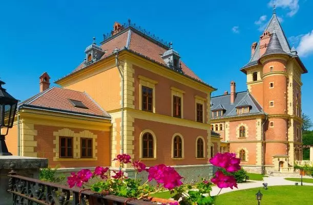 Kastélyhotel Sasvár Parádsasvár Kastélyhotel Sasvár Parádsasvár