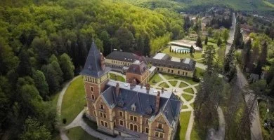 - Kastélyélmények 2 éjszakától kedvezménnyel