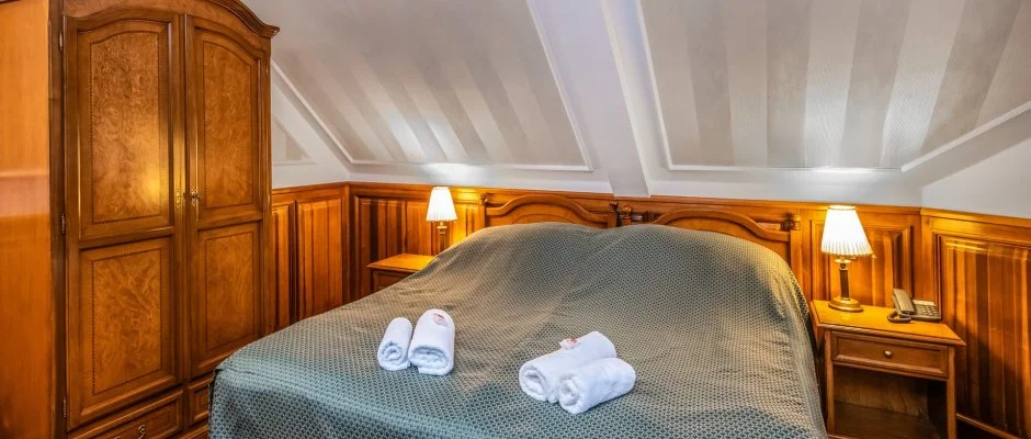 Kastlyhotel Sasvr Pardsasvr