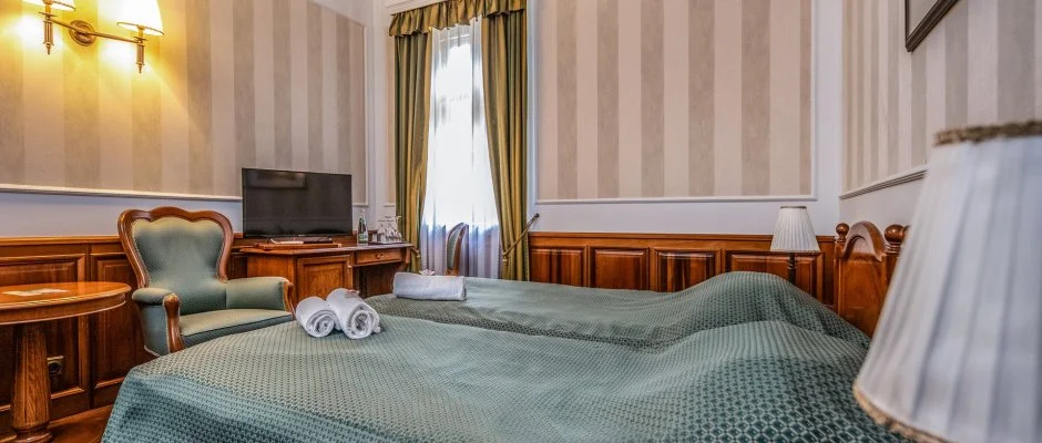 Kastlyhotel Sasvr Pardsasvr