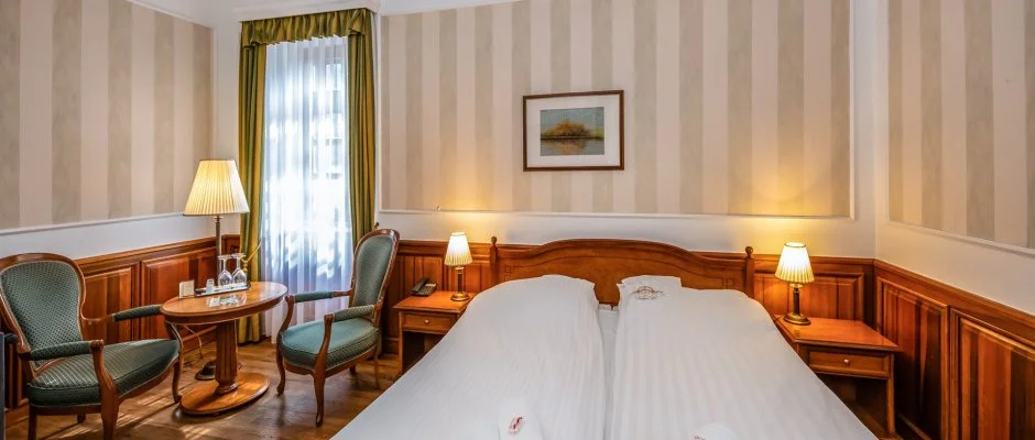 Kastlyhotel Sasvr Pardsasvr